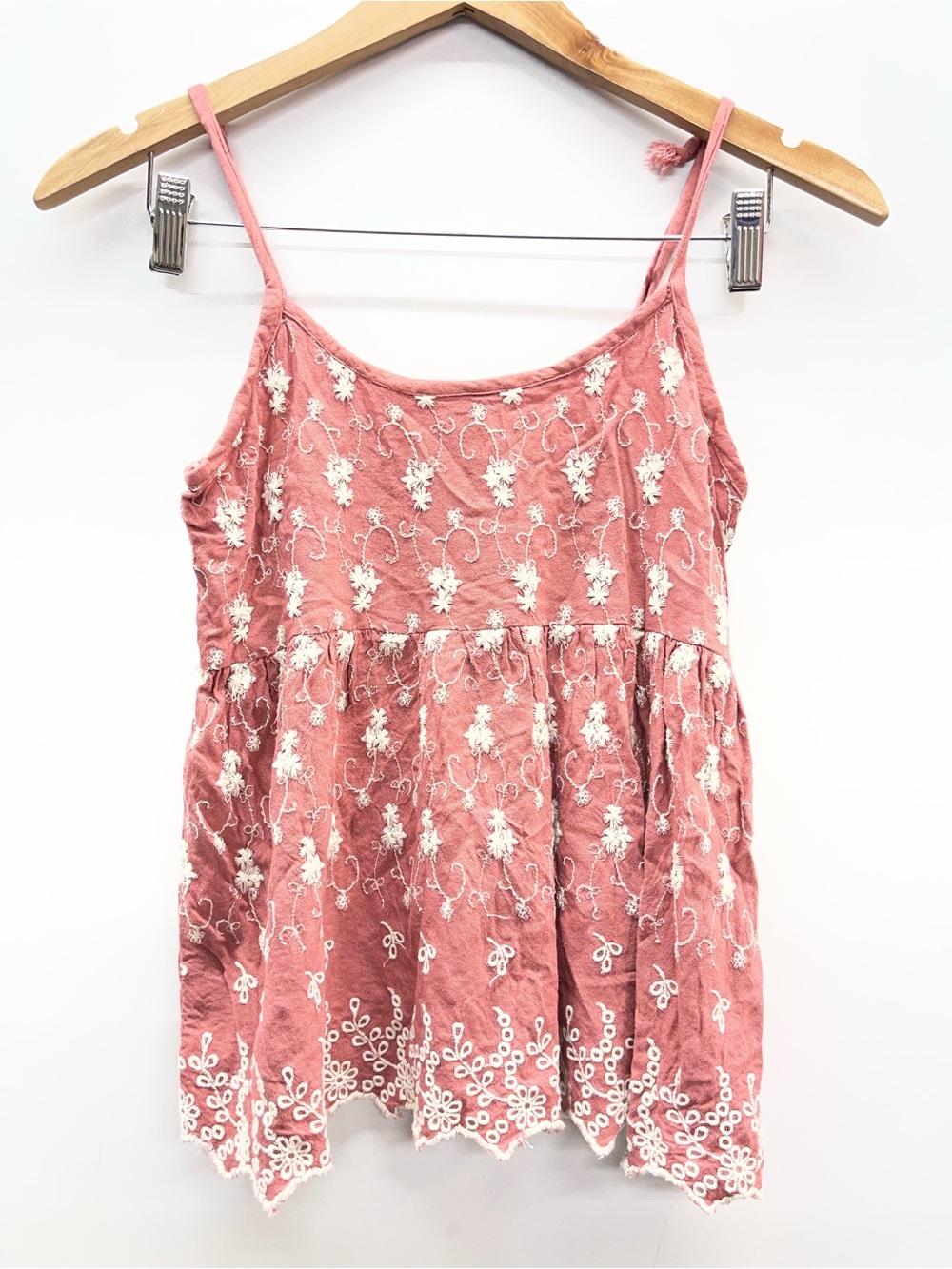 SIM & SAm Pink Embroidered Spaghetti Strap Babydoll Top